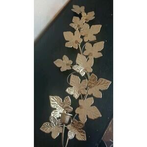 Vintage Hollywood Regency Single Candle Wall Sconce Gold Gilt Metal Floral